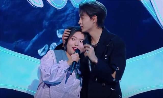 刘大锤最新爆料是谁,揭秘神秘幕后黑手身份揭晓！